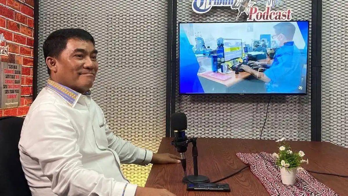 Calon Gubernur Sulut Yulius Komaling Minta Caleg Gerindra Terpilih ...