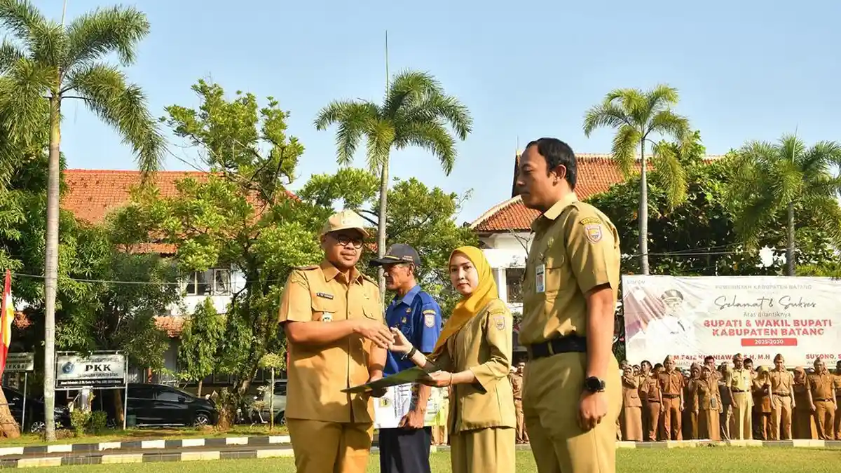 Bupati Faiz Dorong ASN Batang Inovatif dan Tak Konsumtif Usai Terima SK