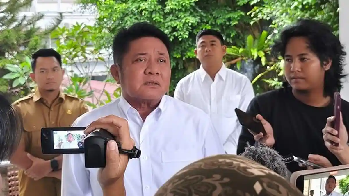 Gubernur Herman Deru Dijadwalkan Lepas Jenazah Alex Noerdin Secara Resmi Besok Pagi
