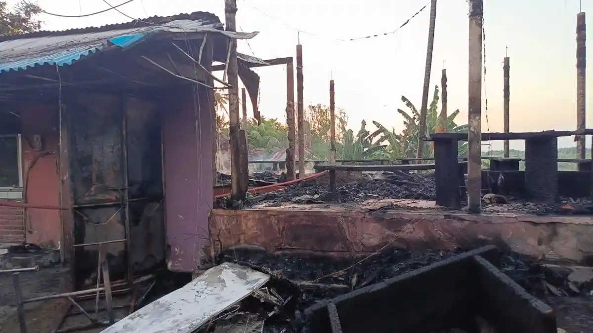 Kronologi Warung Babi Guling di Seririt Buleleng Bali Terbakar, Api Muncul 1 Jam Setelah Tutup - Tribun-bali.com