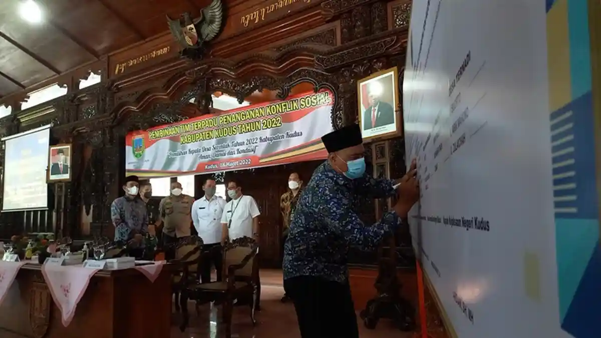 Bupati Kudus Imbau Calon Kades Susun Program Kerja yang Bagus: Jadi Dipilih Bukan Karena Uang