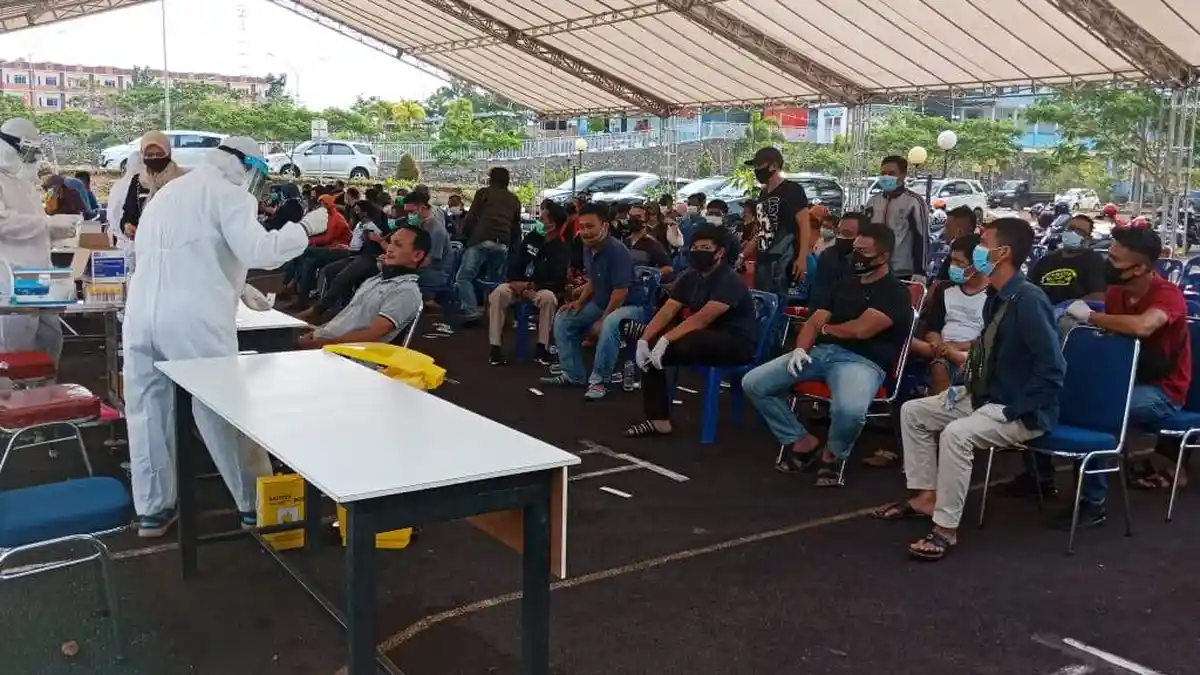 Gubernur Kepri Isdianto Positif Covid-19, 590 Warga Swab Test di RSUD RAT Tanjungpinang
