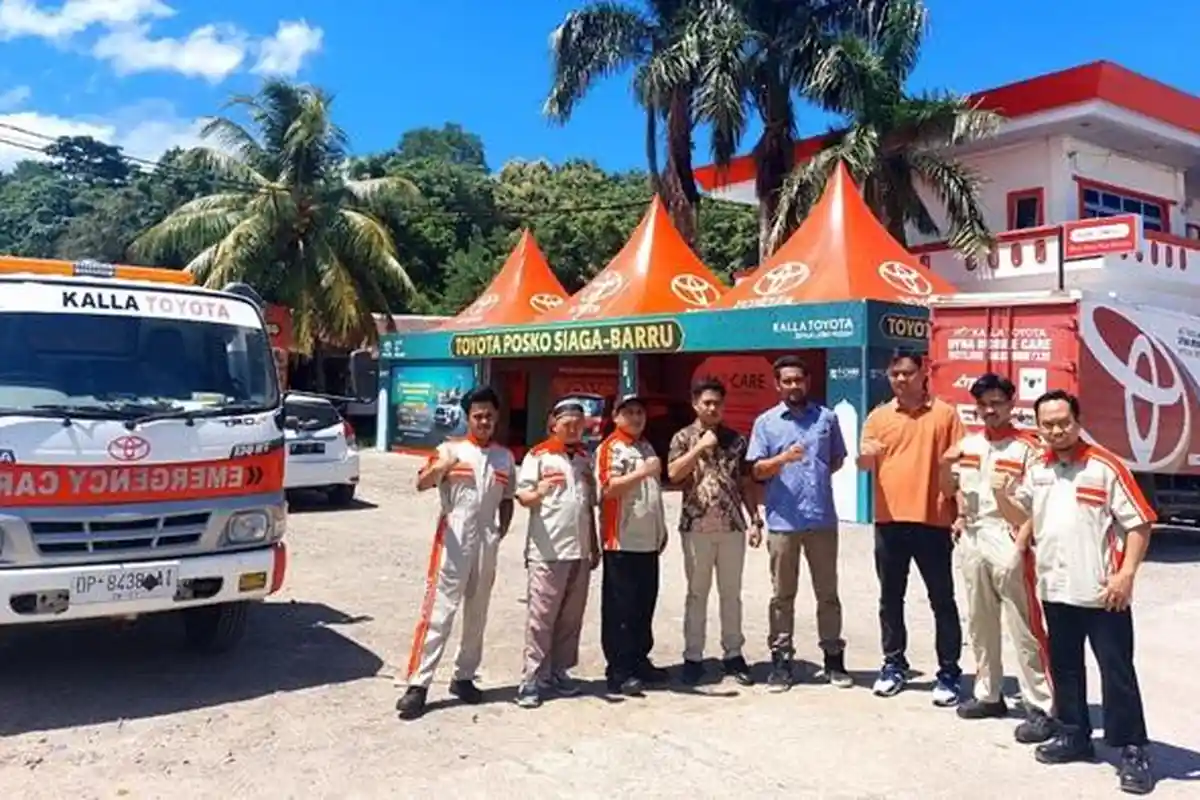 Kalla Toyota Hadirkan Posko Mudik Siaga Lebaran 24 Jam di Barru, Bisa Istirahat Sambil Cek Kendaraan