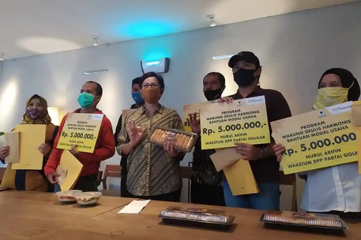 Bangkitkan Gairah Pelaku UMKM, Nurul Arifin Fasilitasi dengan Program Warung Geulis Harmonis