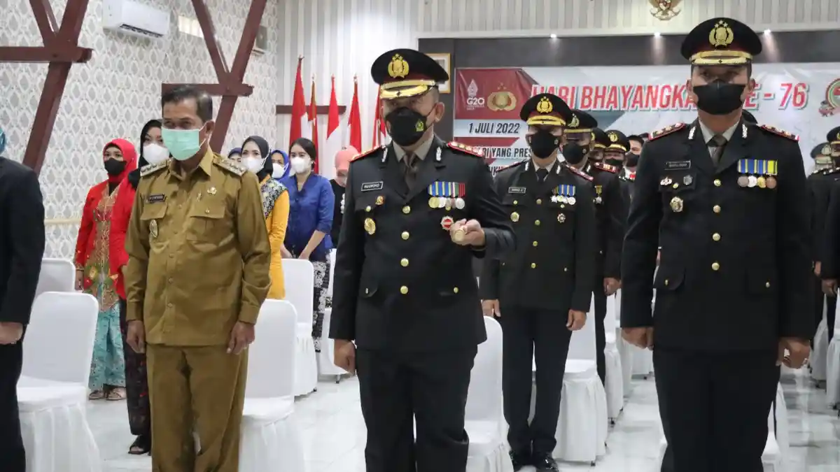Forkopimda Kota Serang Hadiri Upacara HUT Bhayangkara ke-76 Secara Virtual