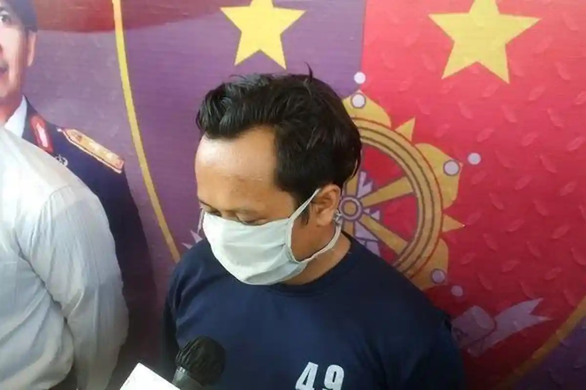 Ditanya soal Penyesalan Telah Bunuh Anaknya di Toren, Pelaku Menunduk: Waktu Malam Enggak Kepikiran