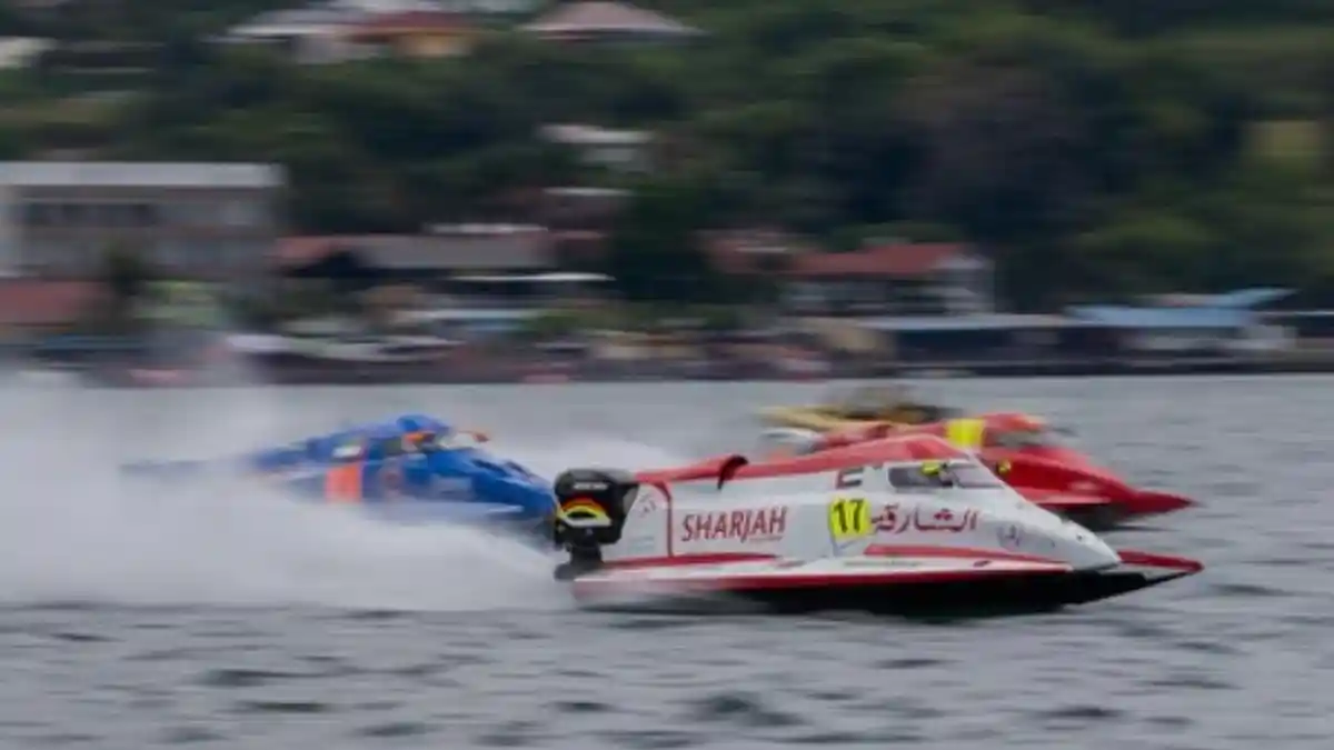 Event F1 Powerboat Selesai, Menpora : Danau Toba Jadi Pelopor Pengembangan Sport Tourism