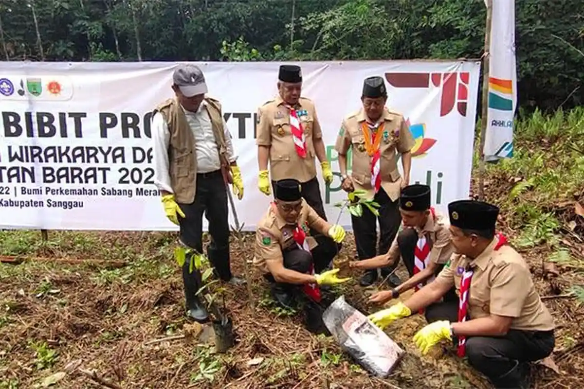 Pemerintah Kalbar Apresiasi PLN atas Penghijauan di Sabang Merah
