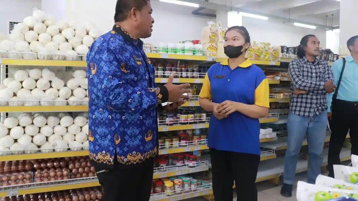 Pastikan Keamanan Panganan Jelang Nataru, Timwas Gabungan Bulungan Gelar Sidak ke Toko dan Swalayan