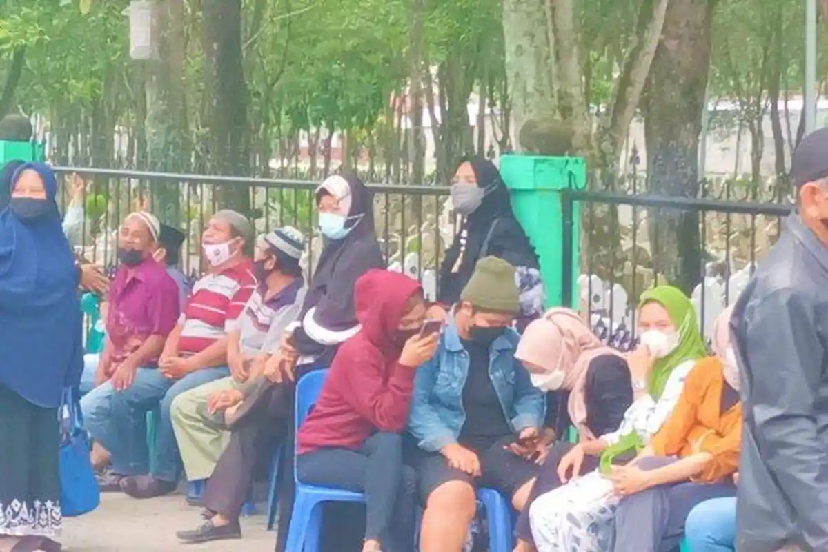 Warga Lihat Pelaku Langsung Sujud Seusai Membunuh Ayahnya