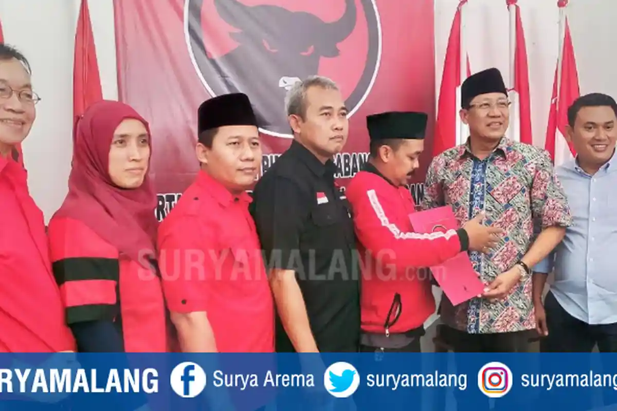 BREAKING NEWS : Setiajit, Birokrat Jatim Daftar Penjaringan Kepala Daerah Tuban Melalui PDI-P