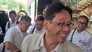 senyum-purbaya-di-sat-rupiah-melemah.jpg
