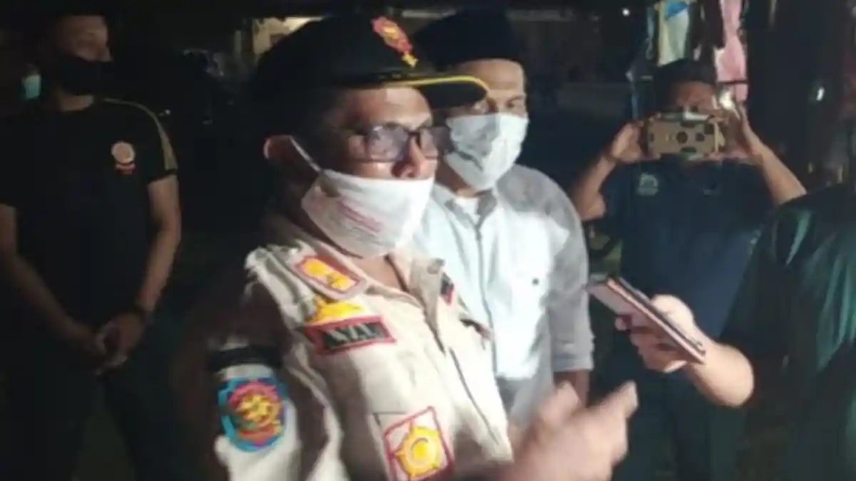 Satpol PP dan WH Aceh Singkil Ingatkan Pedagang tak Jualan Nasi di Pasar Siang Hari