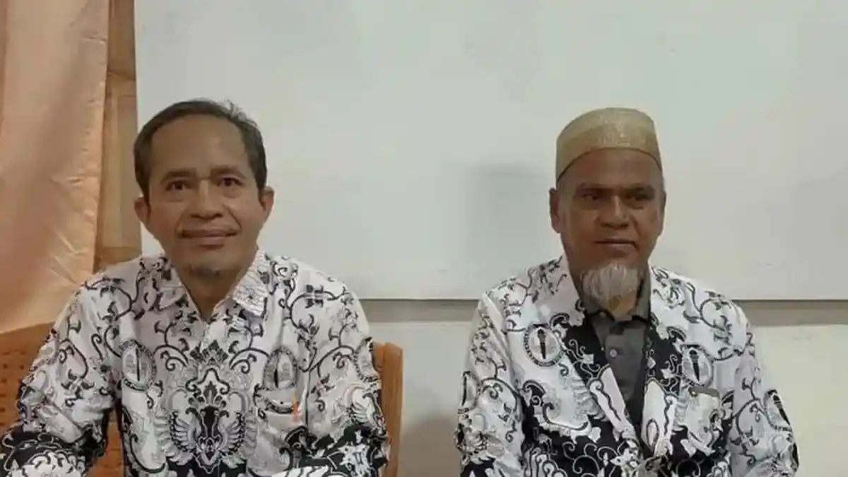 1 Tahun 3 Bulan Gaji Rasnal dan Abdul Muis Ditahan Imbas Pemecatan, Pemprov Sulsel Janji Cairkan