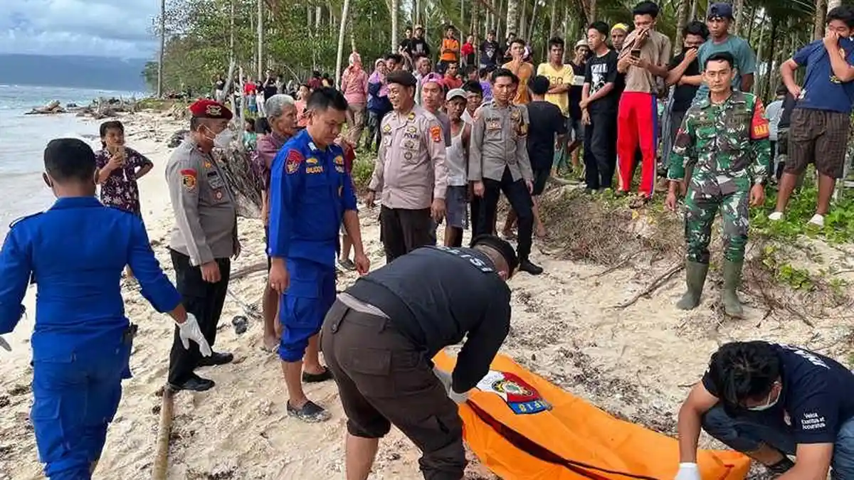 2 Jasad Terdampar di Pantai Pesisir Barat Lampung, Satu Jenazah Tanpa Kepala