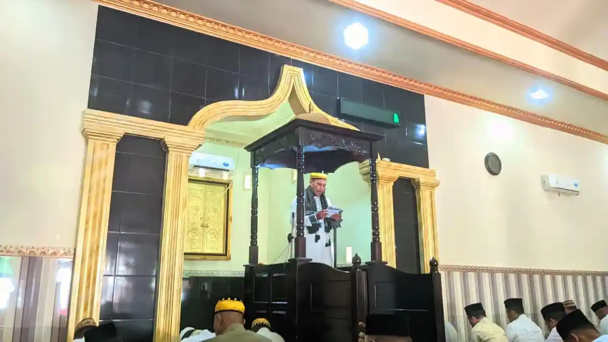 Khotbah Jumat di Gorontalo: Fungsi Hidup di Dunia Adalah Untuk Ibadah