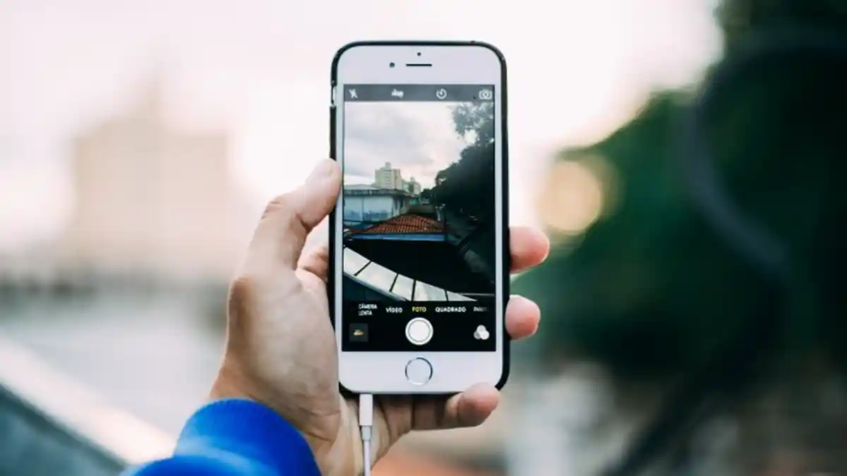 Mau Hasil Foto Perjalanan Terbaik, Simak Tips-Tips Foto Gunakan Ponsel