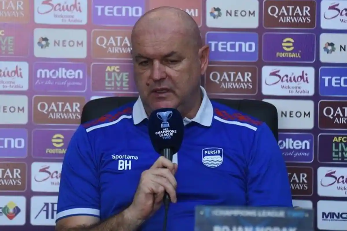 Malam Ini Persib Bandung Hadapi Lion City Sailors, Bojan Hodak Harap Pulang Bawa Hasil Positif