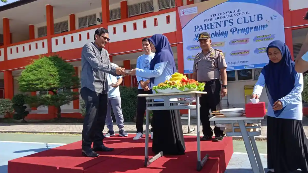Fatih Bilingual School Banda Aceh Luncurkan Parent Club Program