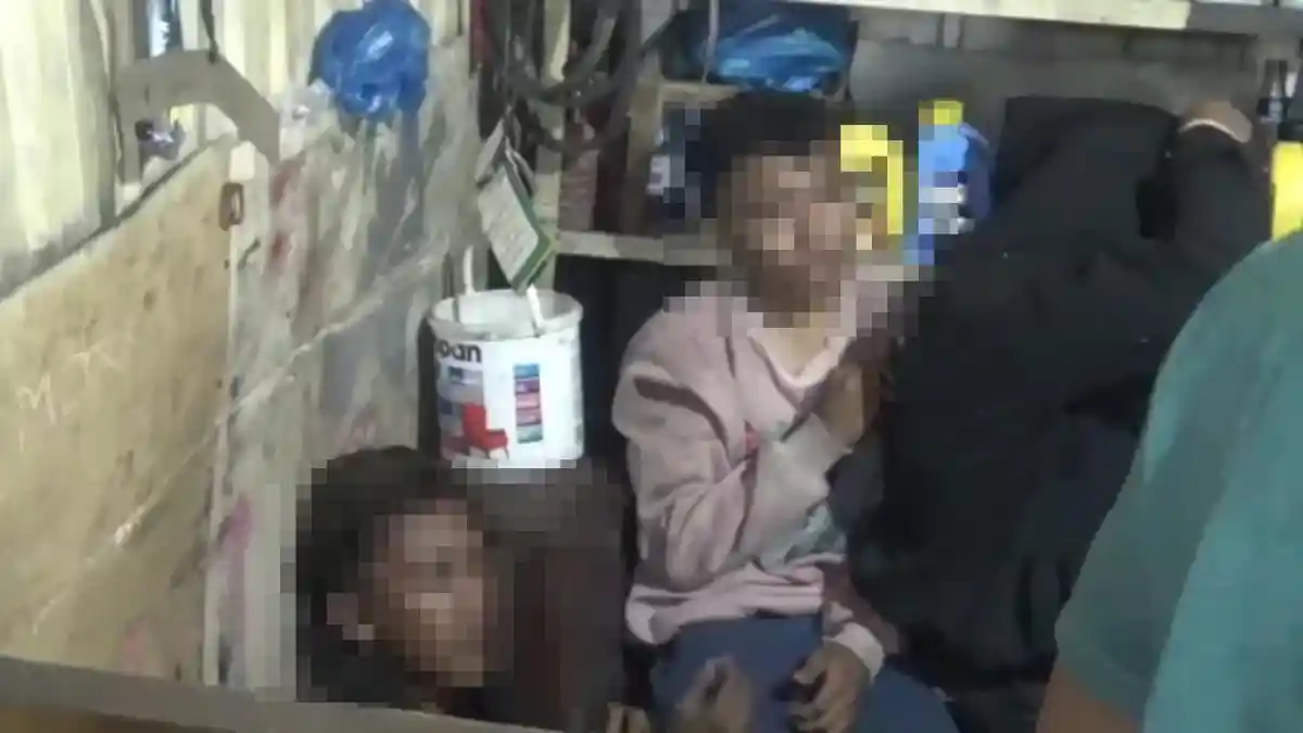 KERAP Meresahkan, 3 Remaja Diduga Komplotan Geng Motor Dipukuli Warga Helvetia hingga Babak Belur