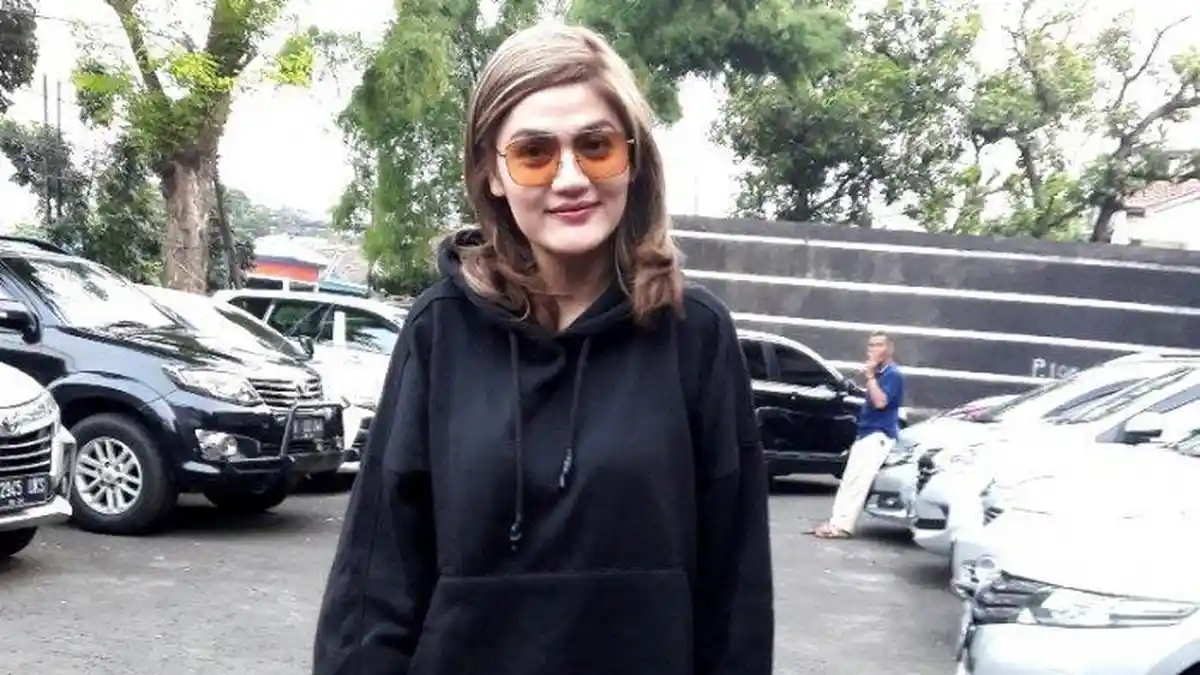 Hilda Vitria Dikabarkan Dekat dengan Pengusaha Pasca Putus dengan Billy Syahputra
