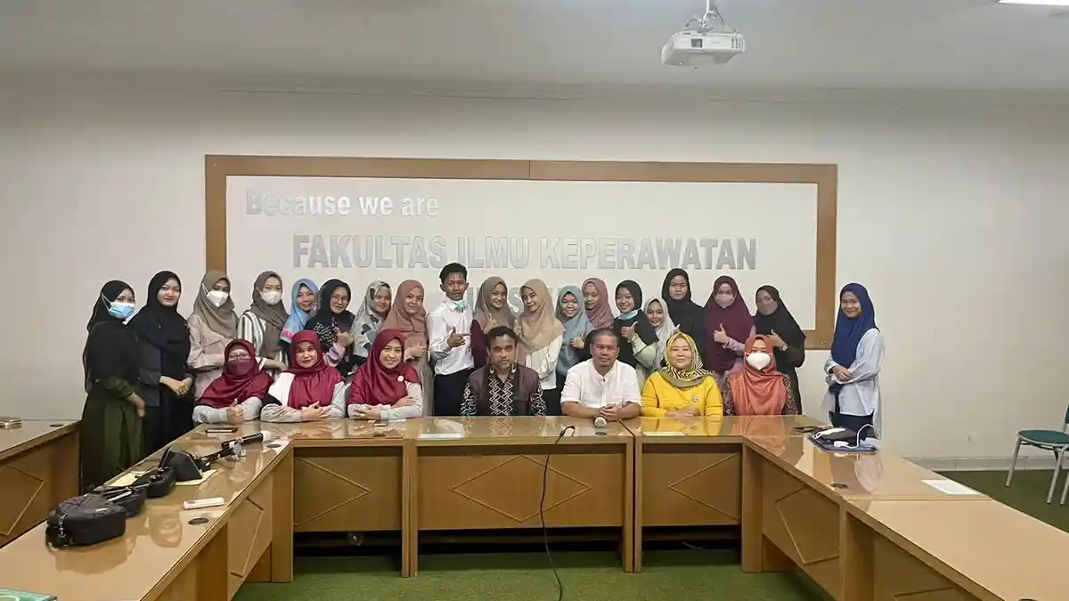 Keperawatan Unissula Lepas Lulusannya ke Arab Saudi