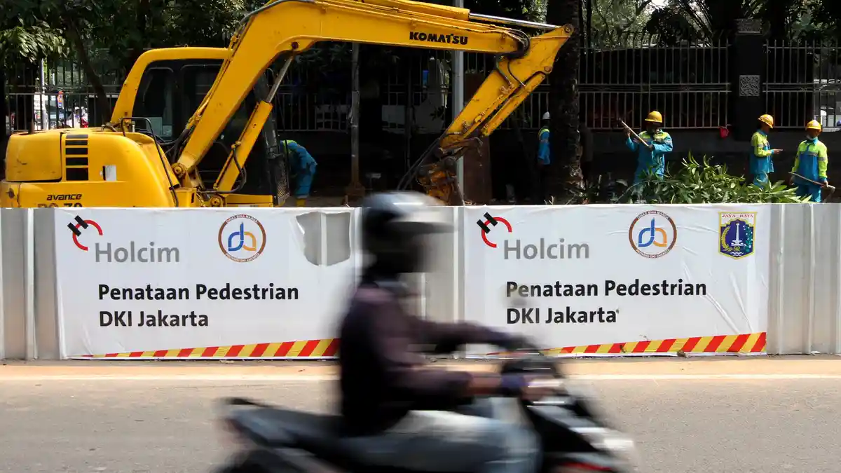 Sisa Dana Simpang Susun Semanggi Digunakan Bangun Pedestrian