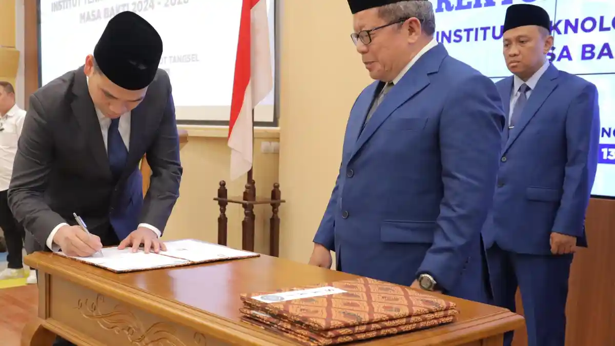 Bapak Internet Indonesia Dilantik Menjadi Rektor Institut Teknologi Tangerang Selatan