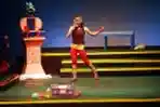 Pentas Teater Gandrik Lakon Gundala Gawat