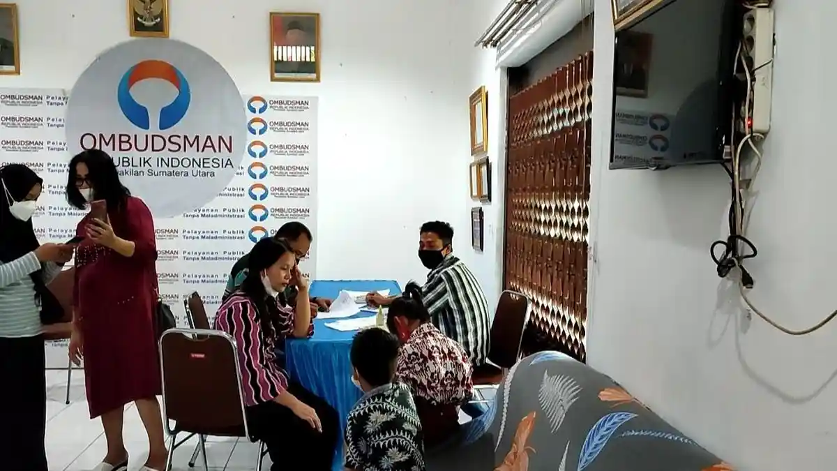 Anaknya Jadi Korban Pelecehan, FAM Warga Padangsidempuan Datangi Ombudsman, Minta Keadilan