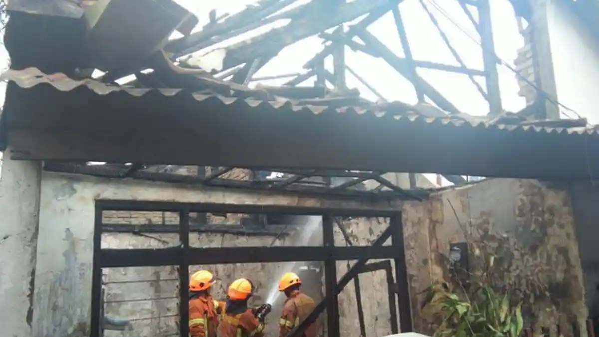 Puluhan Rumah di Kosambi Bandung Terbakar, Korban: Cuma Bisa Selamatkan Anak dan Istri