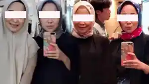 foto-si-kembar-rihana-dan-rihani.jpg