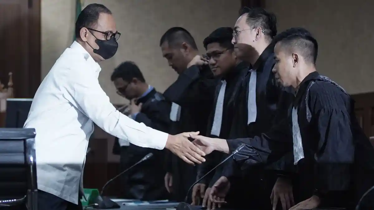 Hakim Nilai Istri Rafael Alun Tak Bisa Dihukum, Berikut Pertimbangannya