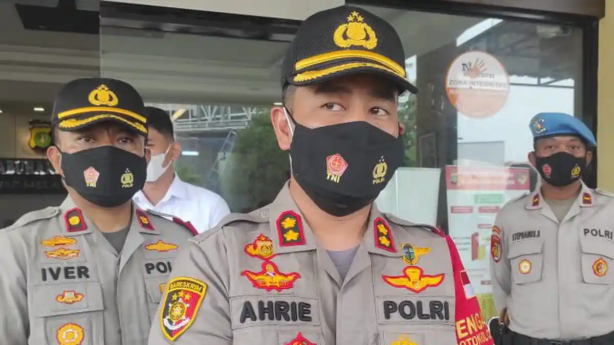 Polisi Amankan Bong dan 0,3 Gram Sabu dari Penangkapan Millen Cyrus