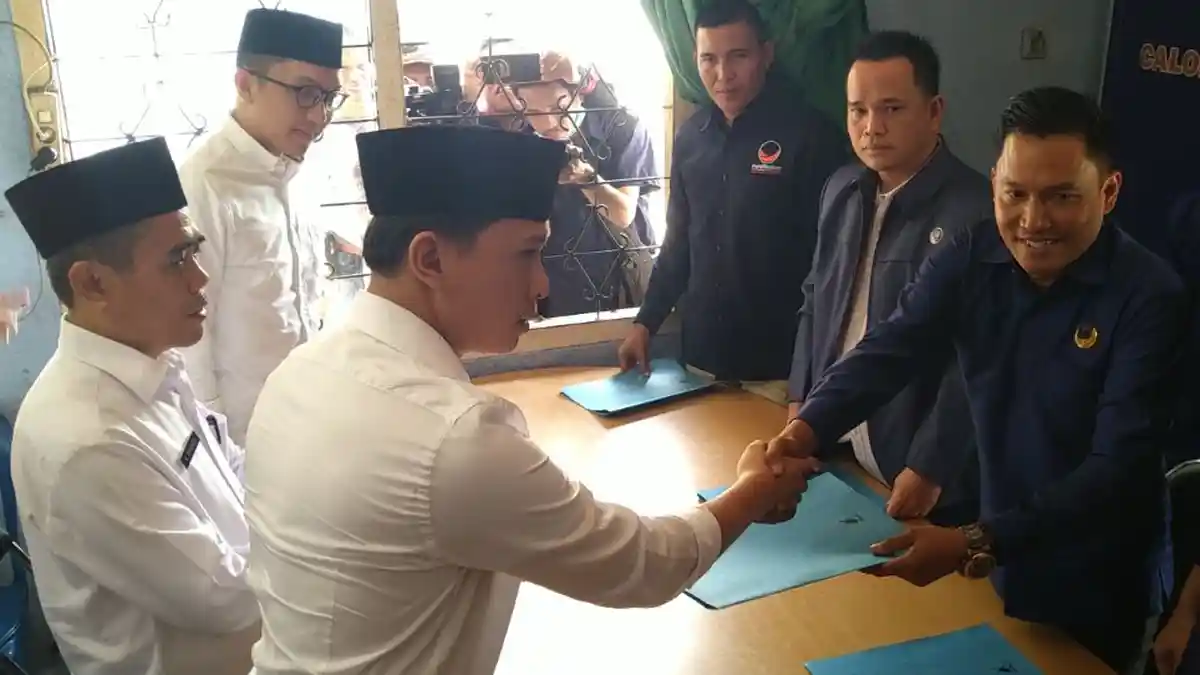 BREAKING NEWS, Gugatan Ahmad Wazir Noviadi Soal Pengguna Narkoba Ikut Pilkada Ditolak MK