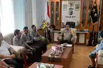 Karupbasan-Kupang-bersama-tim-bertemu-Kapolda-NTT-dalam-membahas-barang-sitaan.jpg