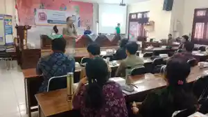 Edukasi-Masyarakat-Gianyar-Dari-Jeratan-Pinjol-Dan-Judol-Diskominfo-Gelar-Literasi-Digital.jpg