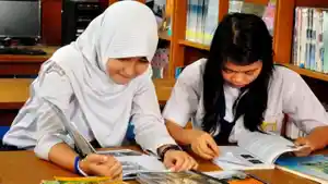 Jawaban-Bahasa-Indonesia-Kelas-7-Halaman-64-65-Kalimat-Langsung-dan-Tak-Langsung-dalam-Teks-Fantasi.jpg