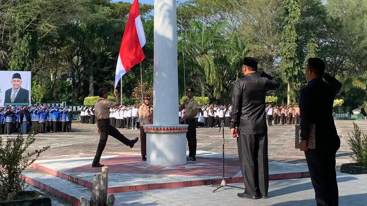 Wabup Halmahera Selatan Bacakan Amanat Menpora di Upacara Hari Sumpah Pemuda ke 95 2023