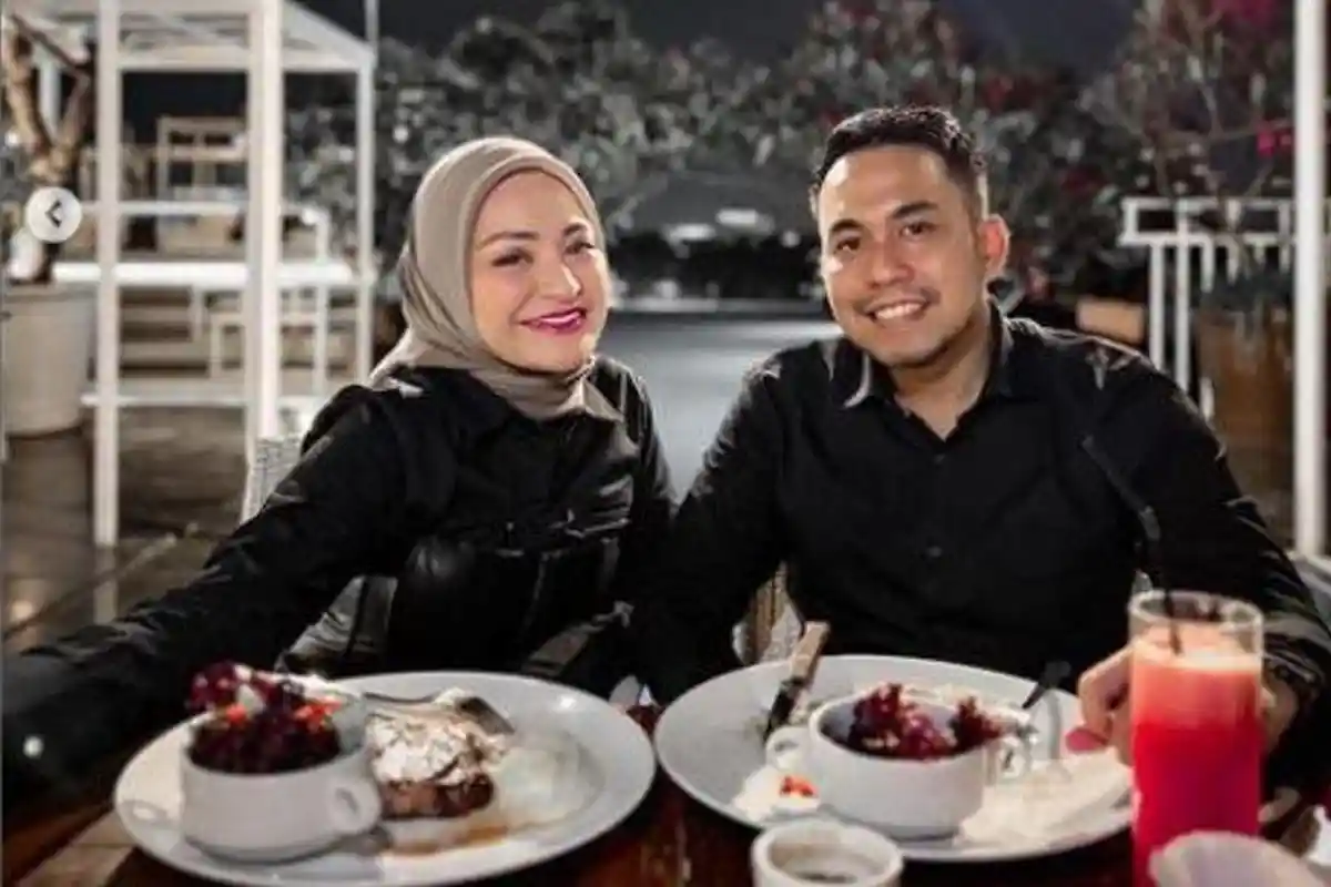 Profesi Calon Ayah Sambung Adzam, Calon Suami Nathalie Holscher Bukan Orang Sembarangan!