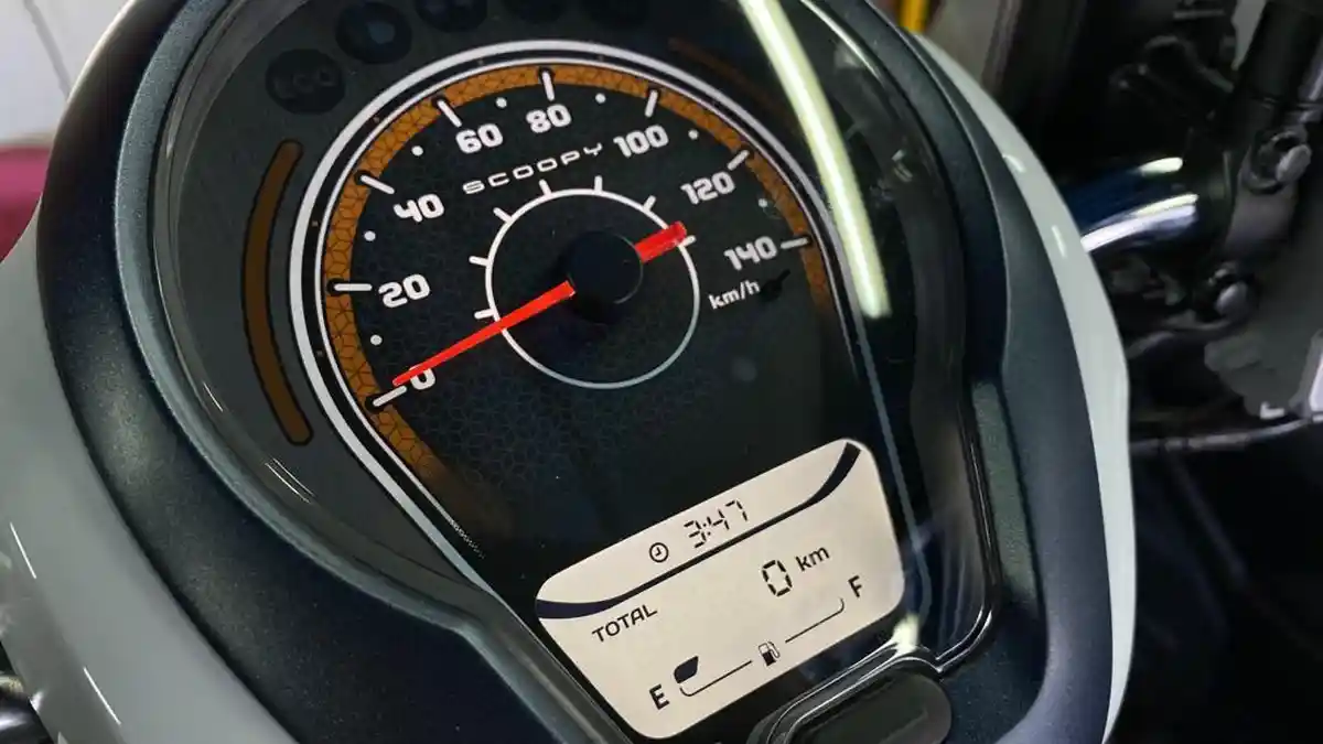 Arti Huruf "E" Pada Indikator Bensin di Speedometer Sepeda Motor
