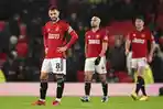 Manchester-United-vs-Bournemouth_Bruno-Fernandes-dkk.jpg