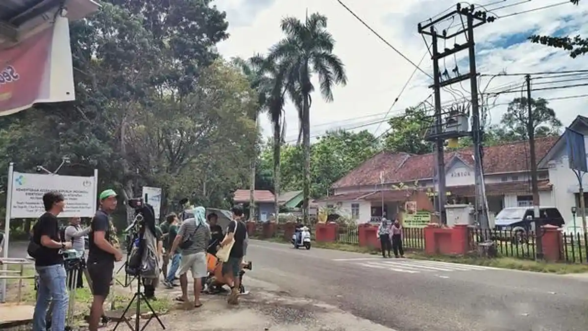 Film Pengin Hijrah Dilatari Keindahan Belitung hingga Uzbekistan