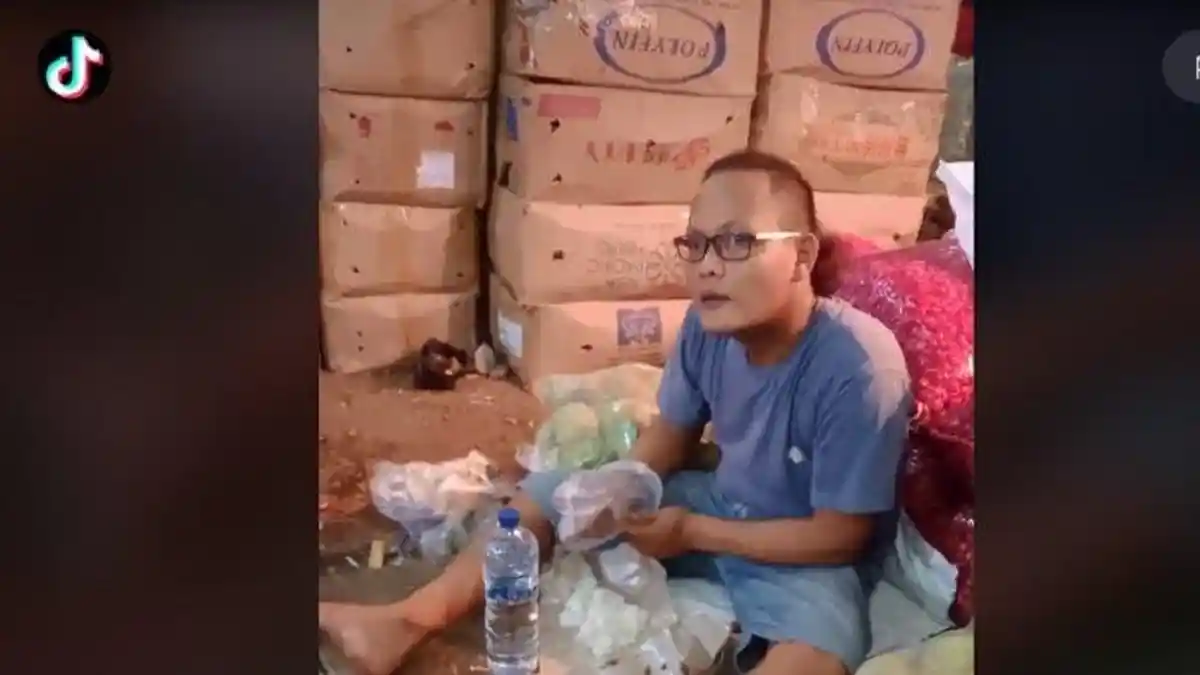 Viral Sosok 'Kembaran' Sule yang Ternyata Penggemar Berat, Sering Dimintai Foto oleh Warga