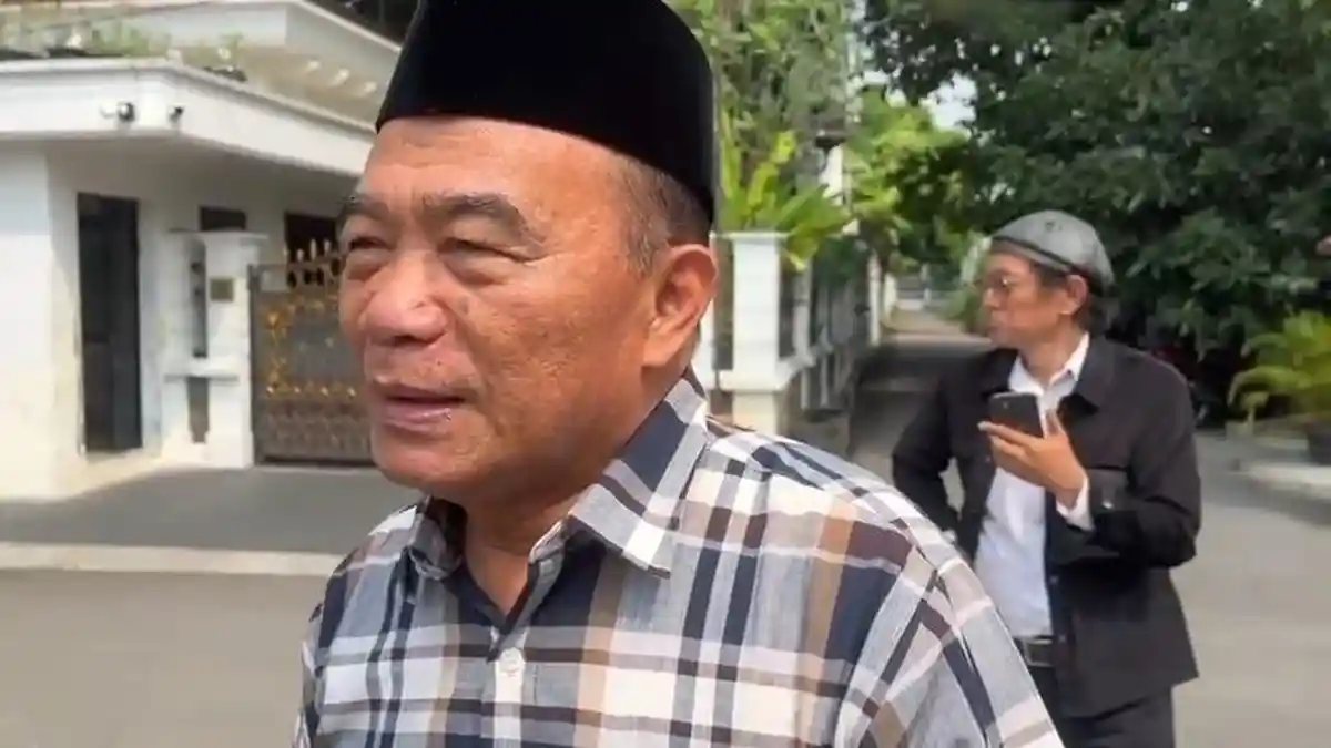 Ketika Pratikno dan Muhadjir Effendy Datangi Kediaman Jokowi di Solo, Ada Apa?