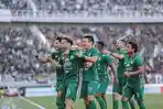 Selebrasi-gol-ketiga-Persebaya-Surabaya.jpg