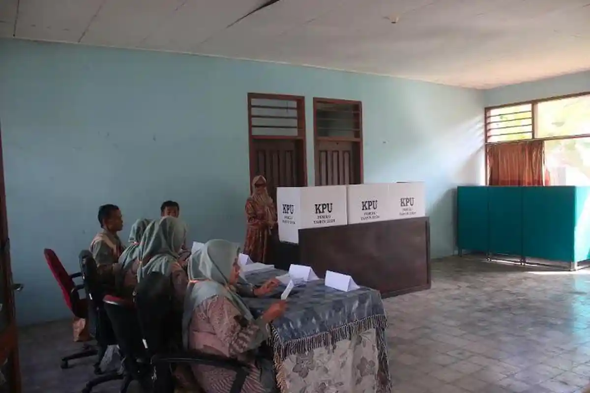 TPS 16 Pulai Berambai Muaro Sijunjung Masih Sepi, Ketua KPPS: Belum Capai 10 Persen Pemilih