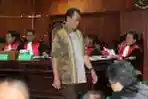 Hakim Maria Farida Bersaksi dalam Sidang Hambit Bintih