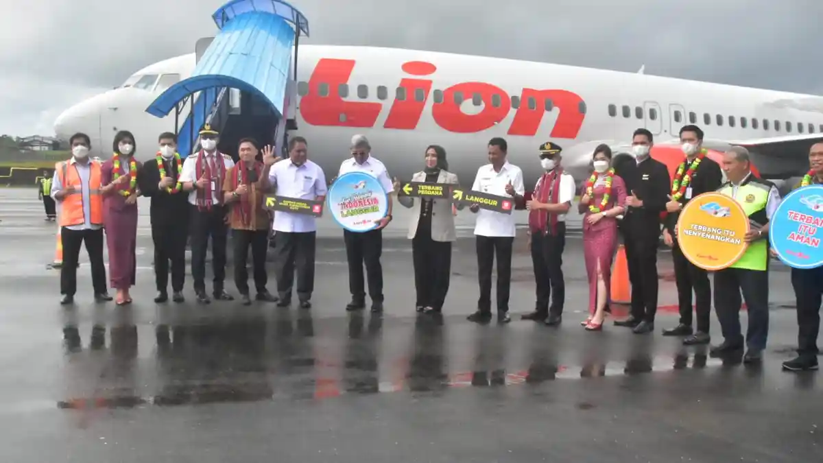 Lion Air Resmi Layani Rute Ambon-Langgur, Penerbangan Perdana Berjalan Lancar