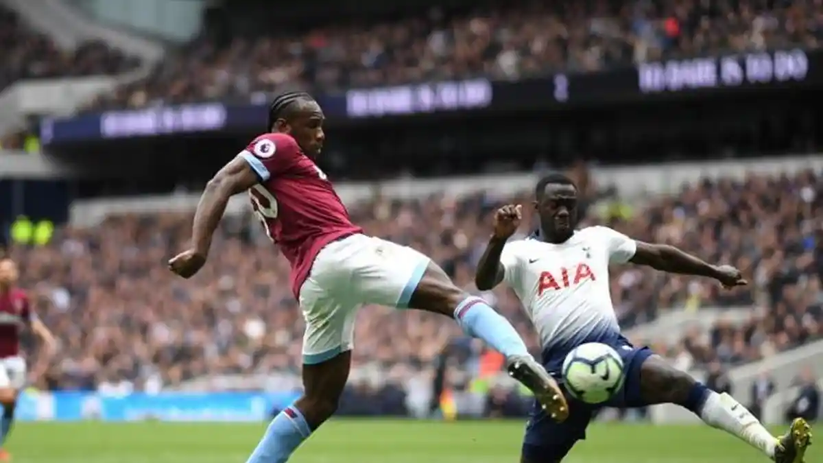 West Ham United Permalukan Tottenham Hotspur di Rumah Sendiri